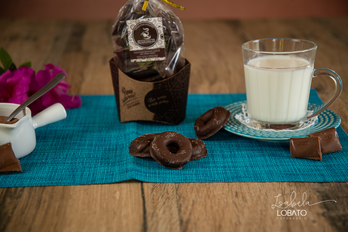 fotografia-gourmet-fotografa-especializada-em-foto-de-comida-fotografo-de-gastronomia-isabela-lobato-fotografia-de-alimentos-food-photo-foodies-biscoistos-caseiros-de-minas-gerais-cookies-biscoito-de-coco-casadinho-amanteigado-suspiro-pimentinha-rosquinha