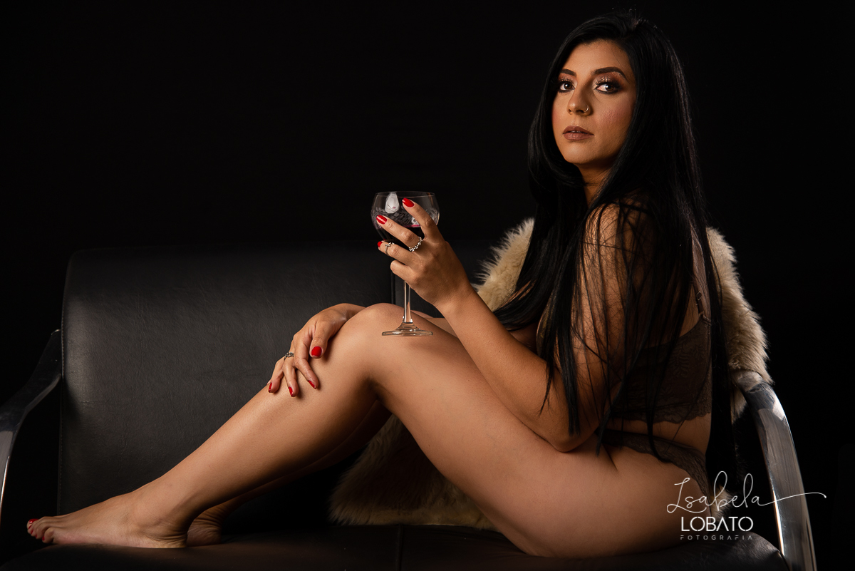 ensaio-fotografico-feminino-ensaio-sensual-boudoir-langerie-fotografa-de-ensaio-feminino-melhor-fotografa-de-barbacena-isabela-lobato-estudio-fotografico-em-barbacena-fotografa-de-modelos-book-fotografico-album-feminino-sensual-chique-sensual-feminino