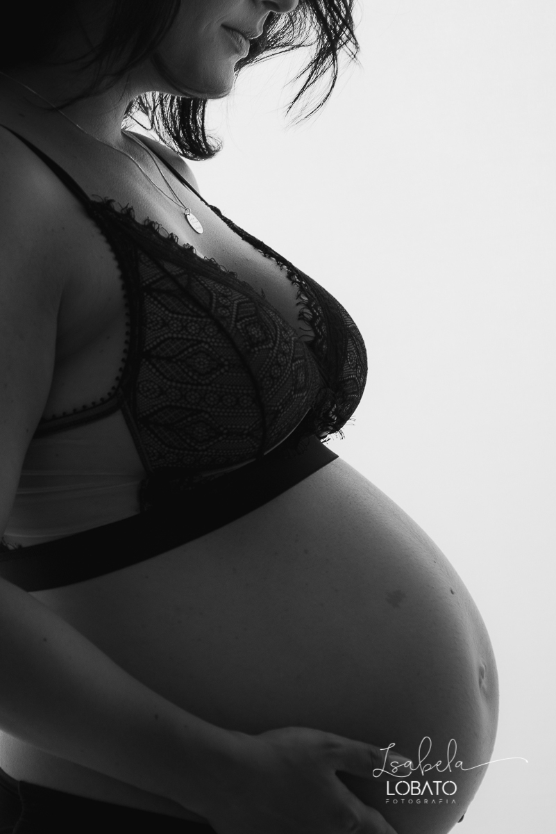 fotografia-de-gravida-ensaio-gestante-estudio-isabela-lobato-fotografia-gestante-boudoir-roupa-de-gravida-nove-meses-barriga-de-gravida-gestante-book-de-gestante-melhor-fotografa-de-gestante-em-barbacena-mg-isabela-lobato-fotografia-newborn-fotos-de-bebes