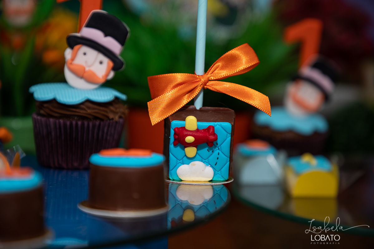 fotografia-de-aniversario-festa-mundo-bita-musicas-bita-decoracao-bita-e-os-animais-bolo-de-aniversario-bita-ana-paula-festas-barbacena-fotografa-infantil-isabela-lobato-fotografa-de-aniversario-infantil-em-barbacena-raiz-nuts-estudio-fotografico-bq