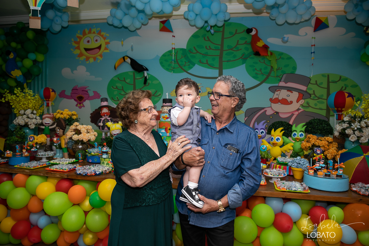 fotografia-de-aniversario-festa-mundo-bita-musicas-bita-decoracao-bita-e-os-animais-bolo-de-aniversario-bita-ana-paula-festas-barbacena-fotografa-infantil-isabela-lobato-fotografa-de-aniversario-infantil-em-barbacena-raiz-nuts-estudio-fotografico-bq