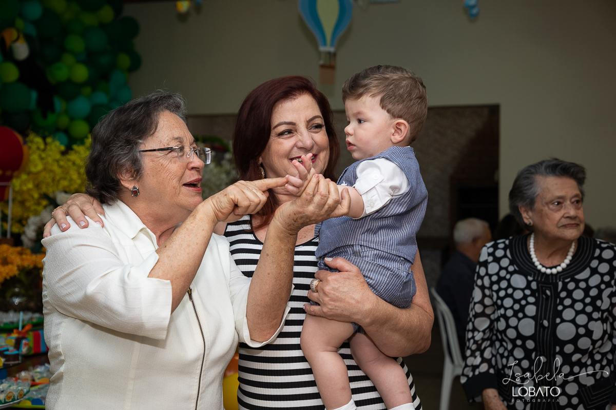 fotografia-de-aniversario-festa-mundo-bita-musicas-bita-decoracao-bita-e-os-animais-bolo-de-aniversario-bita-ana-paula-festas-barbacena-fotografa-infantil-isabela-lobato-fotografa-de-aniversario-infantil-em-barbacena-raiz-nuts-estudio-fotografico-bq