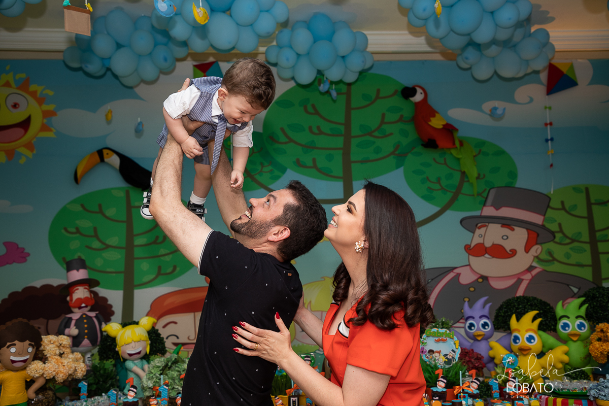 fotografia-de-aniversario-festa-mundo-bita-musicas-bita-decoracao-bita-e-os-animais-bolo-de-aniversario-bita-ana-paula-festas-barbacena-fotografa-infantil-isabela-lobato-fotografa-de-aniversario-infantil-em-barbacena-raiz-nuts-estudio-fotografico-bq