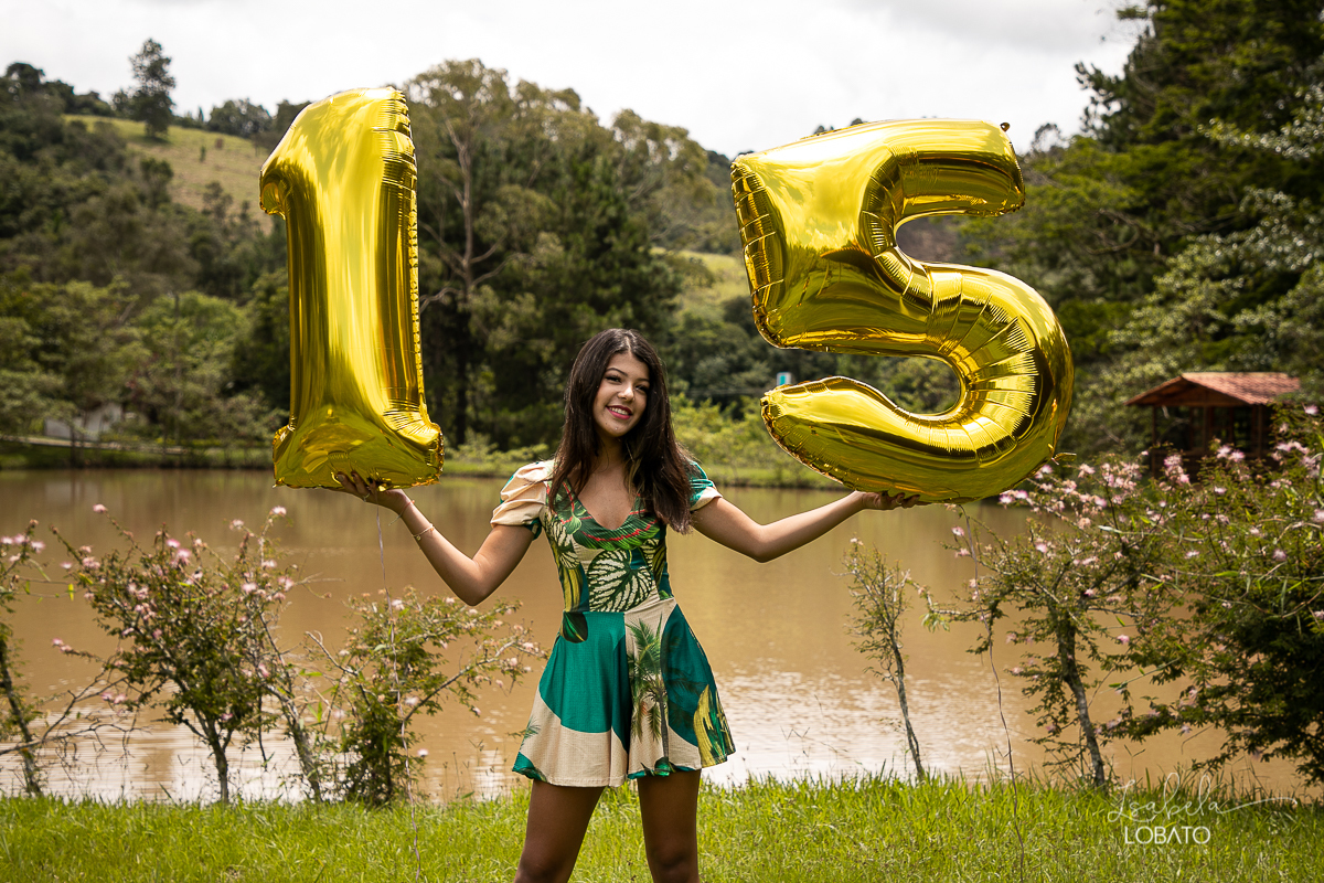 ensaio-fotografico-externo-de-15-anos-book-15-anos-festa-de-aniversario-15-anos-debutantes-modelo-15-anos-fotografa-de-modelo-estudio-fotografico-isabela-lobato-em-barbacena-minas-gerais-melhor-fotografa-de-barbacena-isabela-lobato-fotografia-ilcao