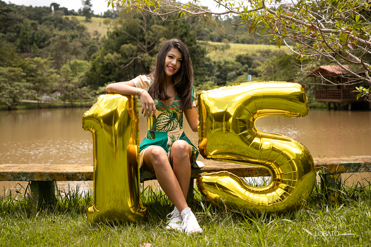ensaio-fotografico-externo-de-15-anos-book-15-anos-festa-de-aniversario-15-anos-debutantes-modelo-15-anos-fotografa-de-modelo-estudio-fotografico-isabela-lobato-em-barbacena-minas-gerais-melhor-fotografa-de-barbacena-isabela-lobato-fotografia-ilcao