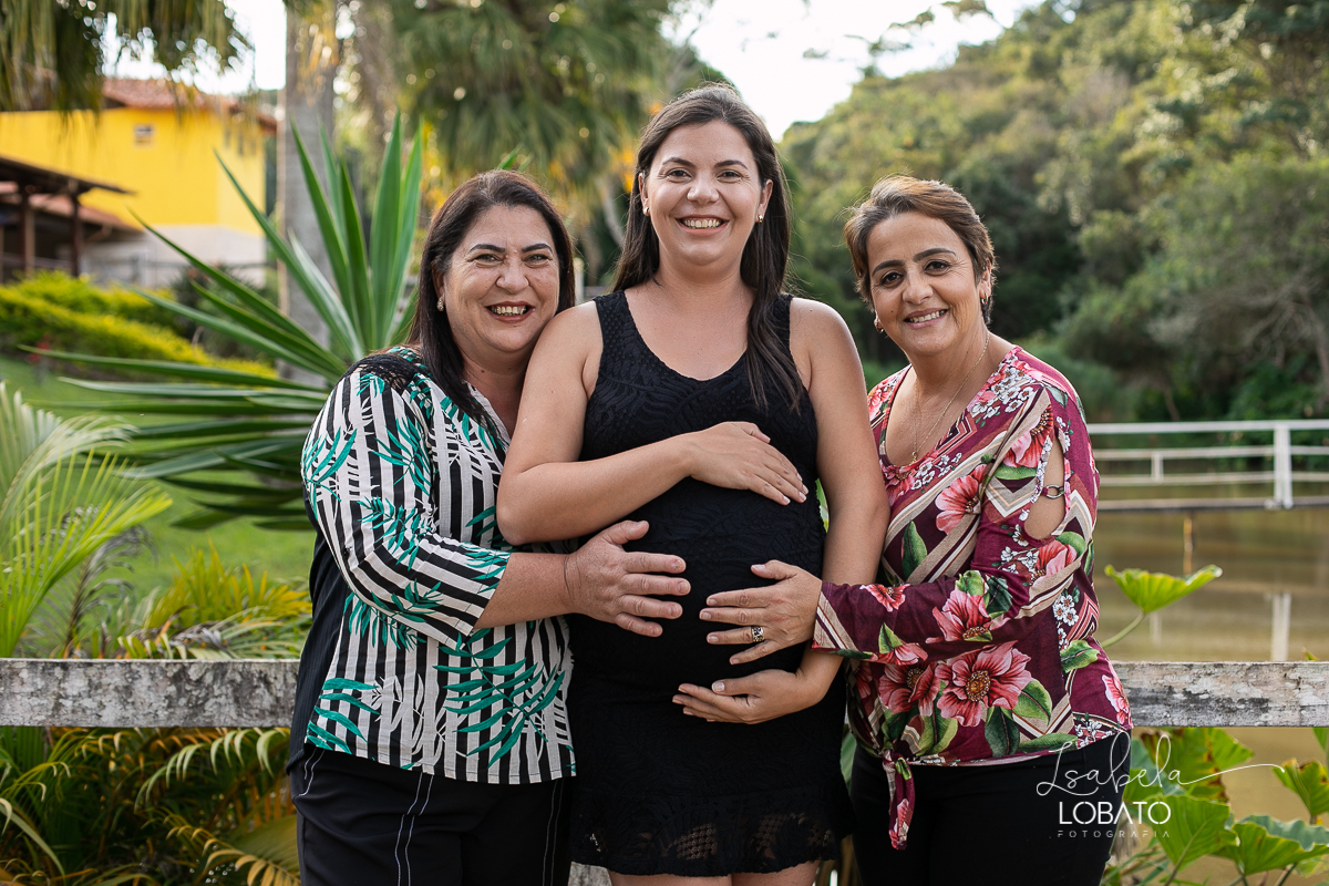 ensaio-gestante-externo-em-barbacena-sitio-turinhos-motos-barbacena-mg-ensaio-gestante-carro-de-trilha-gaiola-para-trilha-gestante-aventureira-fazendo-trilha-pista-de-motos-ensaio-gestante-em-carro-de-trilha-fotografa-de-gestante-barbacena-isabela-lobato