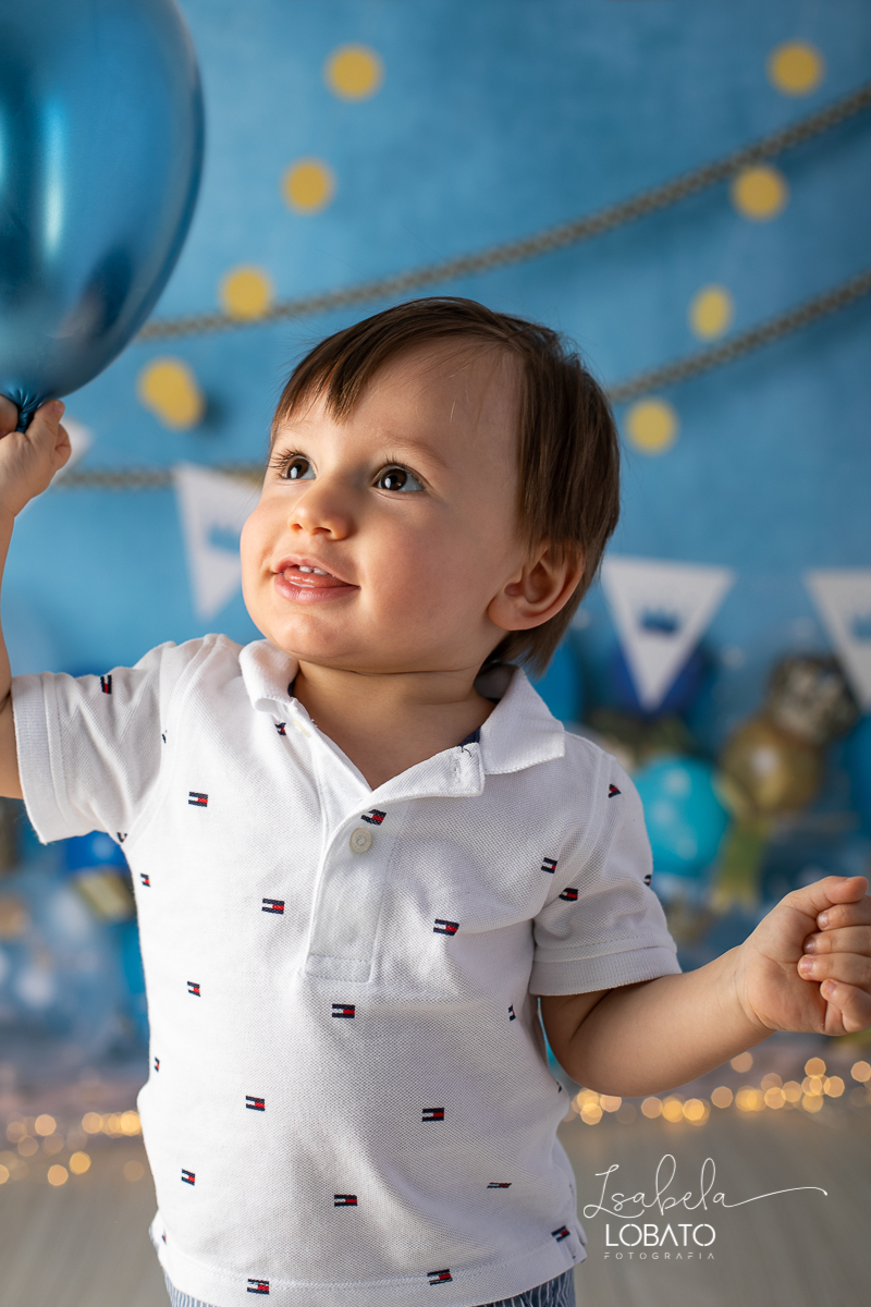 esmagando-o-bolo-smash-the-cake-
child-photography-a-hora-do-bolo-ensaio-fotografico-aniversário-de-um-ano-fotografa-infantil-em-minas-gerais-melhor-fotografa-de-barbacena-isabela-lobato-estudio-fotografico-barbacena-minas-gerais-fotografa-de-crianca