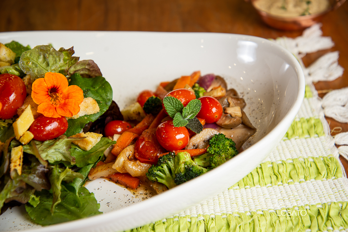 restaurante-sjdr-espaco-libertastes-cerveja-artesanal-libertastes-queijo-artesanal-chopp-saladas-sanduiche-croassant-hamburger-artesanal-risoto-chouriço-salada-pizza-mineira-costela-canjiquinha-foto-de-alimentos-fotografa-de-gastronomia-isabela-lobato