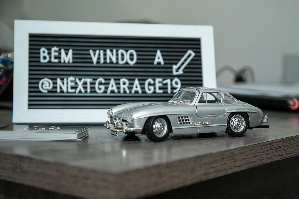 next-garage-venda-de-veiculos-usados-e-seminovos-em-barbacena-loja-de-carros-em-barbacena-empreendedor-publicidade-redes-sociais-mkt-digital-foto-publicidade-midias-sociais-fotografa-de-publicidade-em-barbacena-isabela-lobato-fotografia-fusca-azul-carros