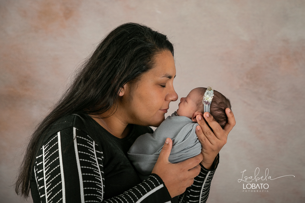 ensaio-newborn-ensaio-recem-nascido-photography-baby-fotografa-de-recem-nascido-melhor-fotografa-de-barbacena-isabela-lobato-fotografia-bebe-lindo-roupa-de-bebe-props-do-ben-loefotick-estudio-fotografico-em-barbacena-fotografa-de-crianca-isabela-lobato