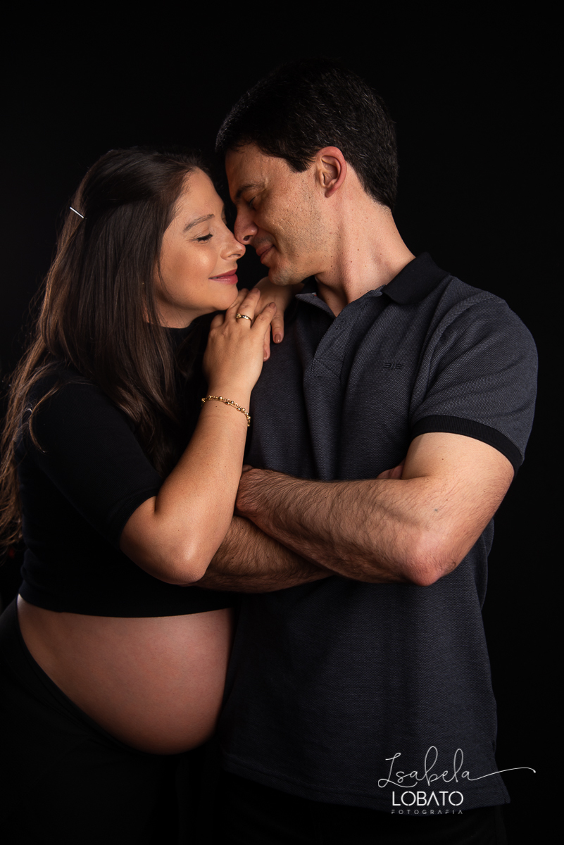 ensaio-gestante-fotografa-de-gestante-em-barbacea-estudio-fotografico-barbacena-melhor-fotografa-de-gestante-gravidez-9-meses-roupa-de-gestante-newborn-fotografa-de-bebes-isabela-lobato-fotografia-book-gestante-ensaio-de-gestante-fotografia-para-gestante