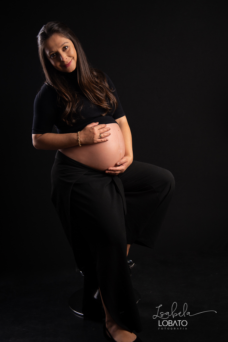 ensaio-gestante-fotografa-de-gestante-em-barbacea-estudio-fotografico-barbacena-melhor-fotografa-de-gestante-gravidez-9-meses-roupa-de-gestante-newborn-fotografa-de-bebes-isabela-lobato-fotografia-book-gestante-ensaio-de-gestante-fotografia-para-gestante