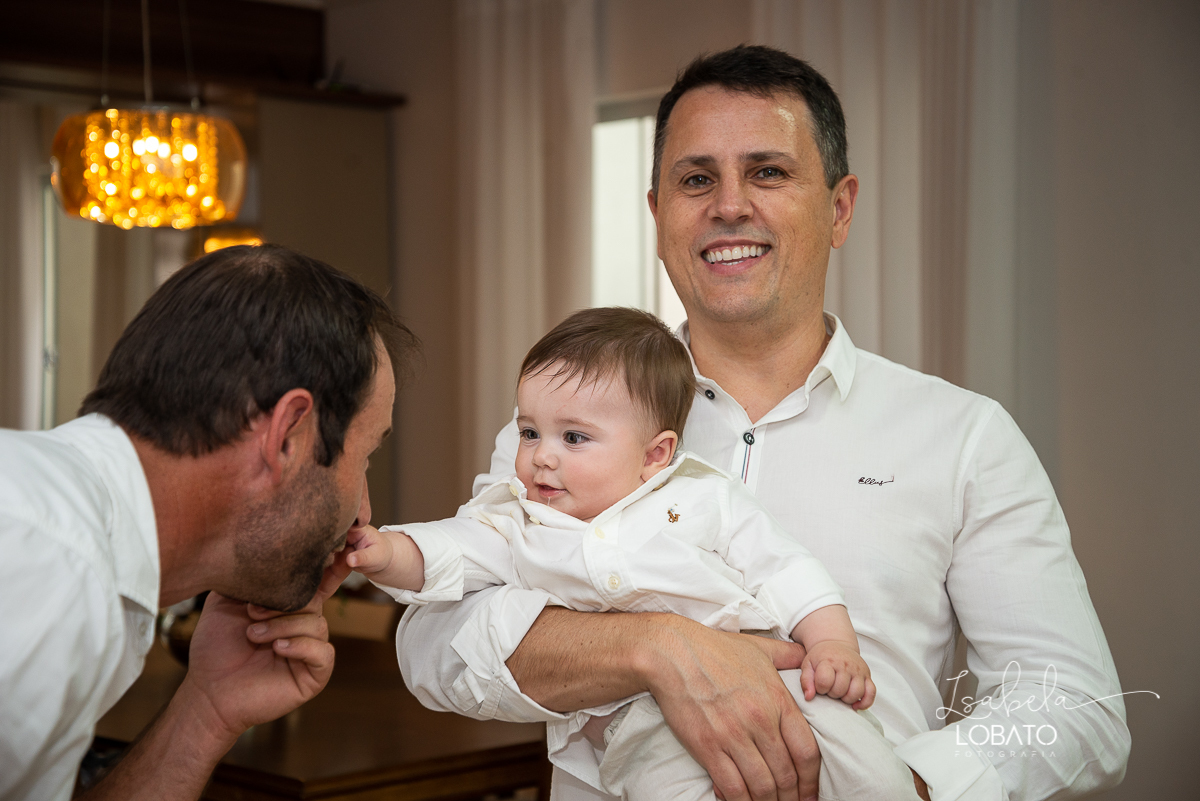 fotografia-de-batizado-em-carandai-mg-fotografo-em-carandai-festas-de-batizado-decoracao-amais-festa-carandai-fotografia-de-crianca-carndai-estudio-fotografico-carandai-isabela-lobato-fotografia-sacramento-do-batismo-decoracao-batizado-veronica