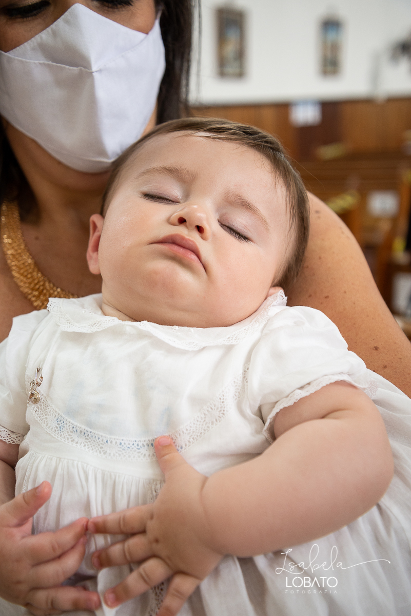 fotografia-de-batizado-em-carandai-mg-fotografo-em-carandai-festas-de-batizado-decoracao-amais-festa-carandai-fotografia-de-crianca-carndai-estudio-fotografico-carandai-isabela-lobato-fotografia-sacramento-do-batismo-decoracao-batizado-veronica