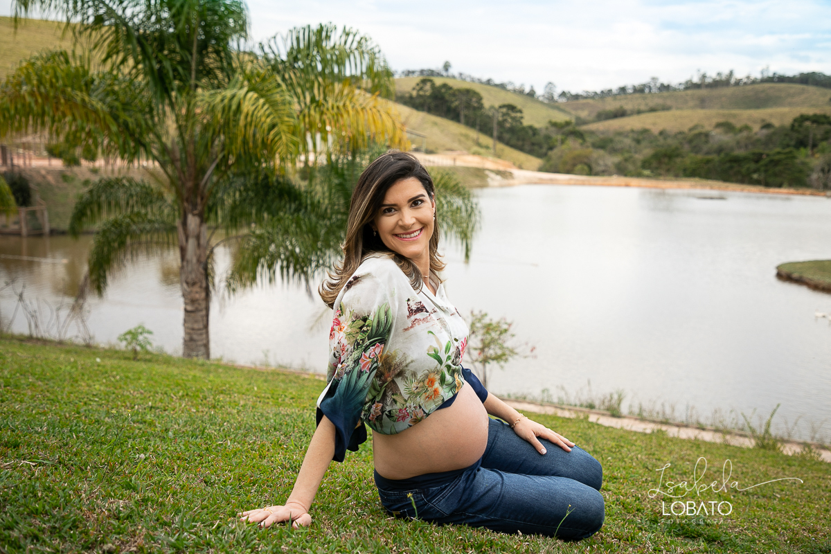 ensaio-gestante-externo-fotografia-de-gravida-fotos-de-gestante-book-de-gestante-ensaio-familia-fotografa-em-barbacena-melhor-fotografa-isabela-lobato-fotografia-ensaio-gestante-lyfiestile- amor-de-mae-roupa-de-gestante-isabela-lobato-fotografia-estudio