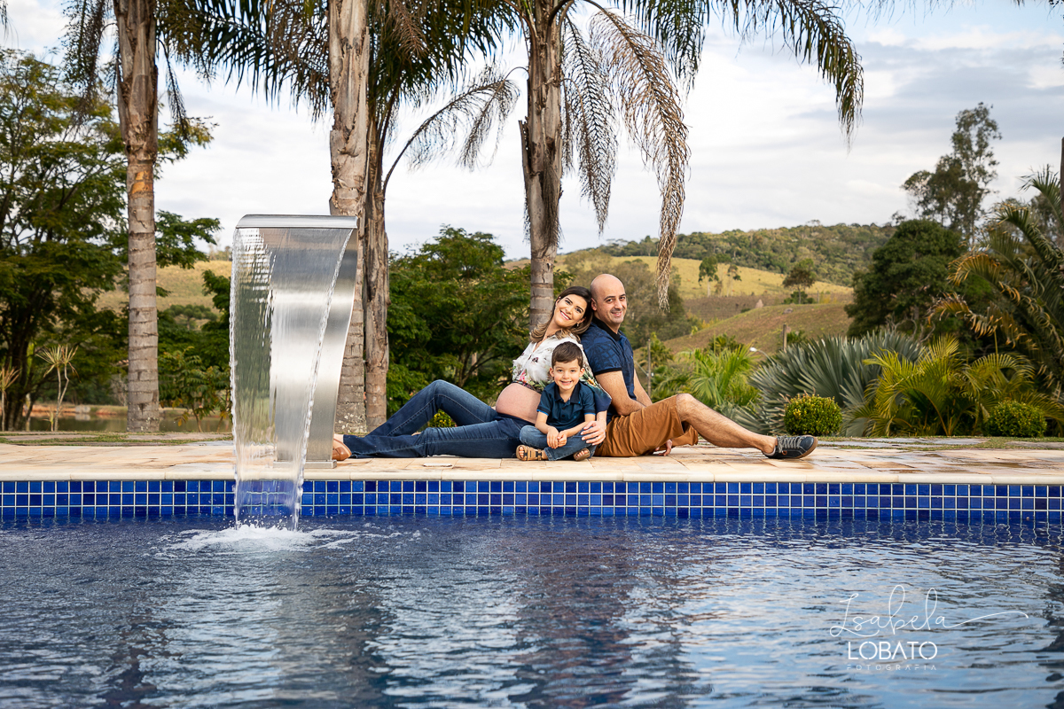 ensaio-gestante-externo-fotografia-de-gravida-fotos-de-gestante-book-de-gestante-ensaio-familia-fotografa-em-barbacena-melhor-fotografa-isabela-lobato-fotografia-ensaio-gestante-lyfiestile- amor-de-mae-roupa-de-gestante-isabela-lobato-fotografia-estudio