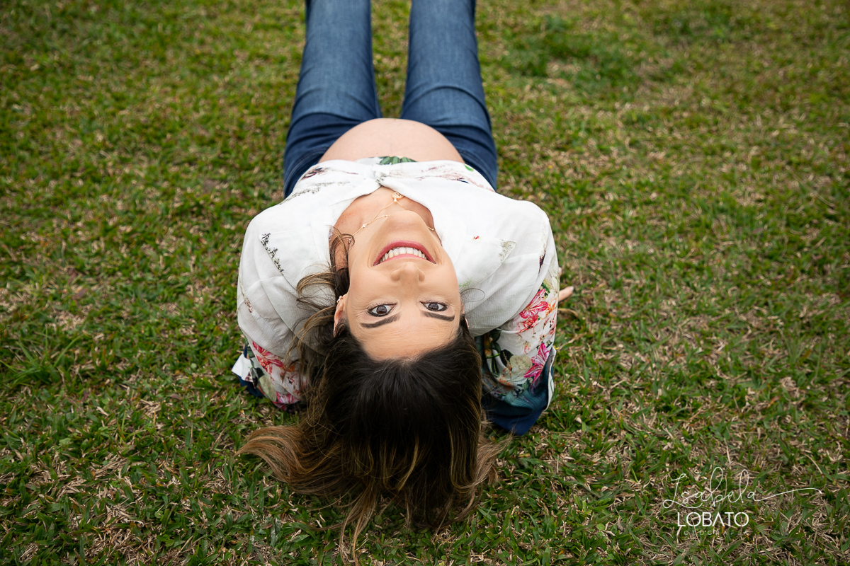 ensaio-gestante-externo-fotografia-de-gravida-fotos-de-gestante-book-de-gestante-ensaio-familia-fotografa-em-barbacena-melhor-fotografa-isabela-lobato-fotografia-ensaio-gestante-lyfiestile- amor-de-mae-roupa-de-gestante-isabela-lobato-fotografia-estudio