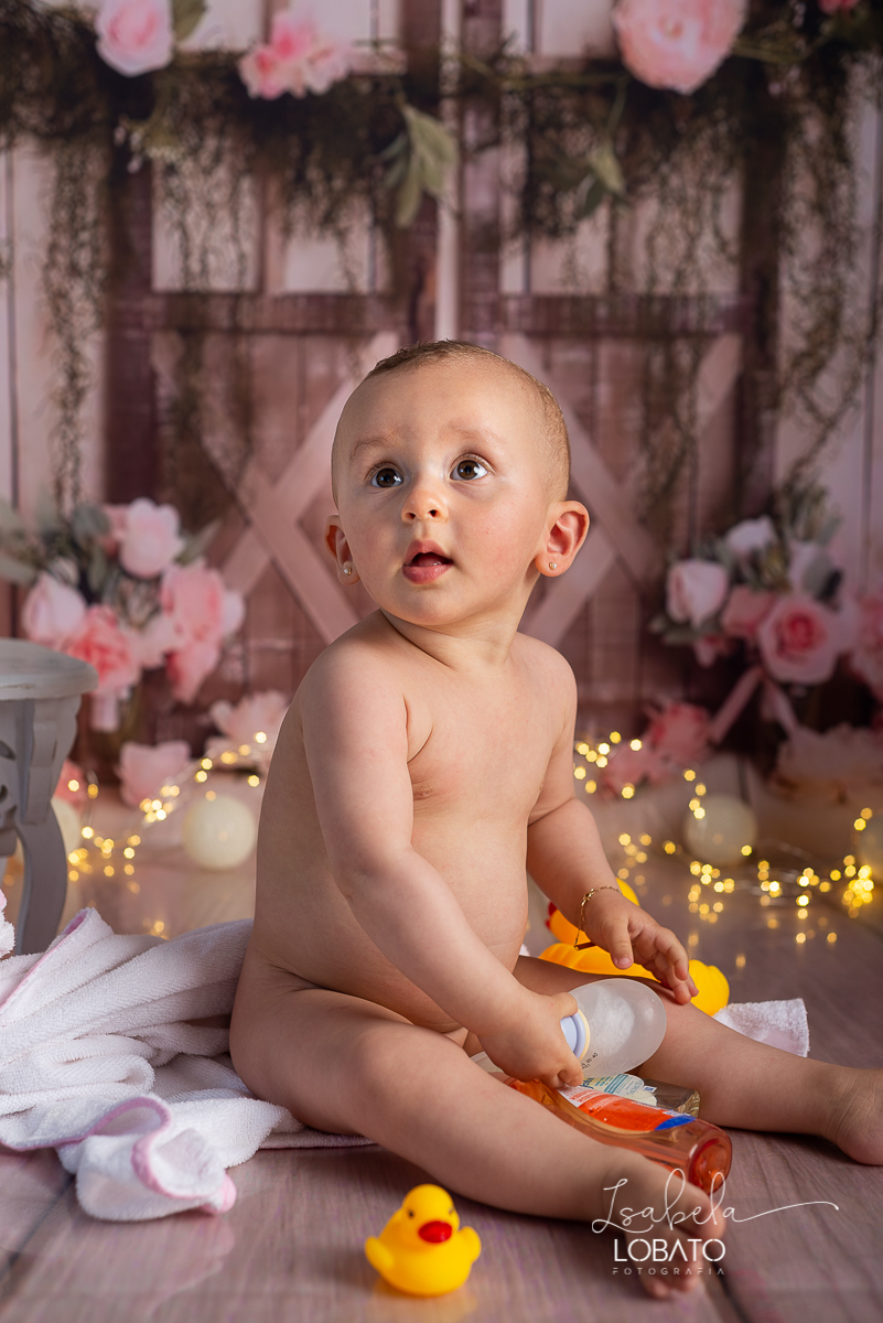 como-e-bom-ser-crianca-brincadeira-de-crianca-dia-das-criancas-2020-ensaio-fotografico -de-dia-das-criancas-fotografia-de-crianca-cabana-infantil-cabana-para-ensaio-fotografico-pintura-tie-dye-estudio-fotografico-em-barbacena-isabela-lobato-fotografia