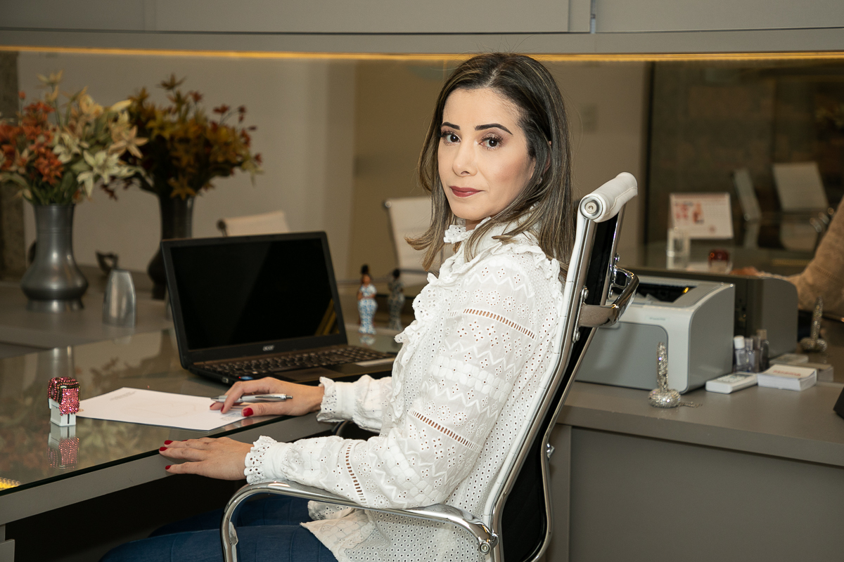 barbacena-consultorio-dra-livia-costa-pinto-marketing-de-medico-mkt-ditigal-midias-digitais-publicidade-fotos-isabela-lobato-fotografia