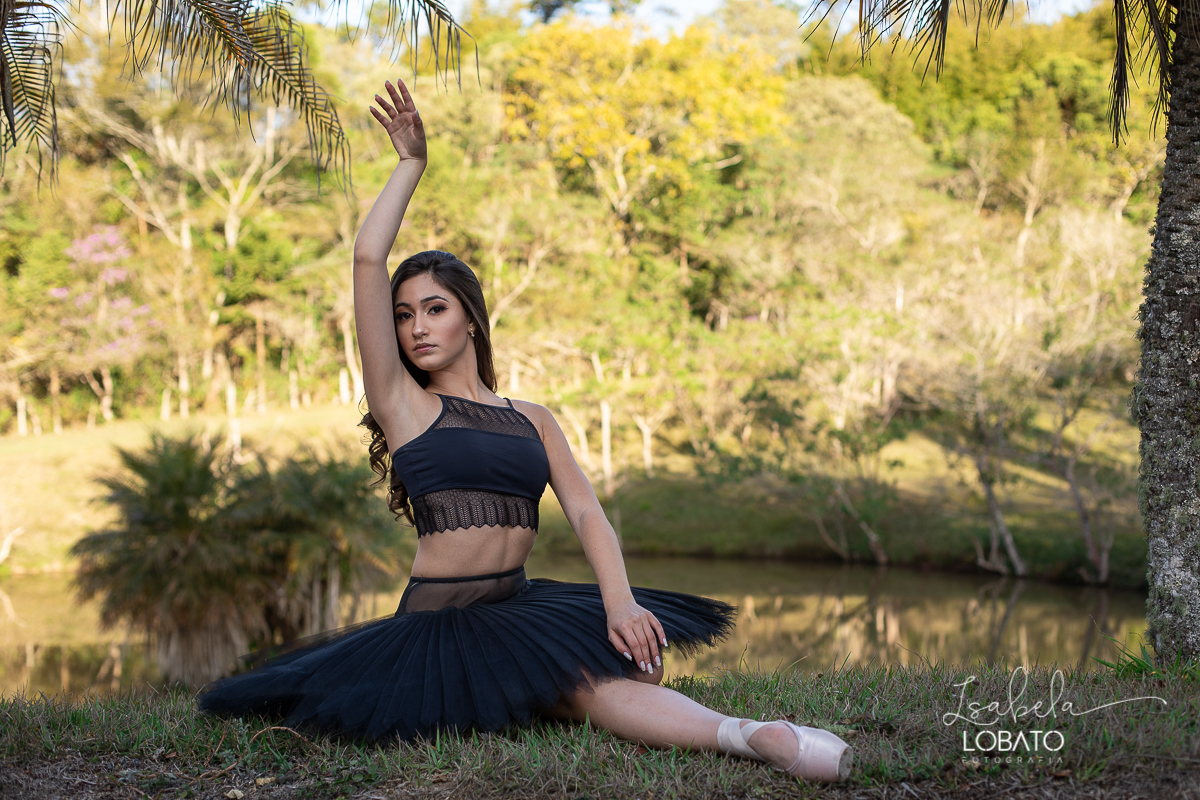 ensio-externo-de-15-anos-book-15anos-fotografa-em-barbacena-ensaios-fotograficos-park-hotel-mantiqueira-ponto-turistico-barbacena-park-hotel-mantiqueira-estudio-fotografico-em-barbacena-isabela-lobato-fotografia-melhor-fotografa-da-cidade-ensaio-15-anos