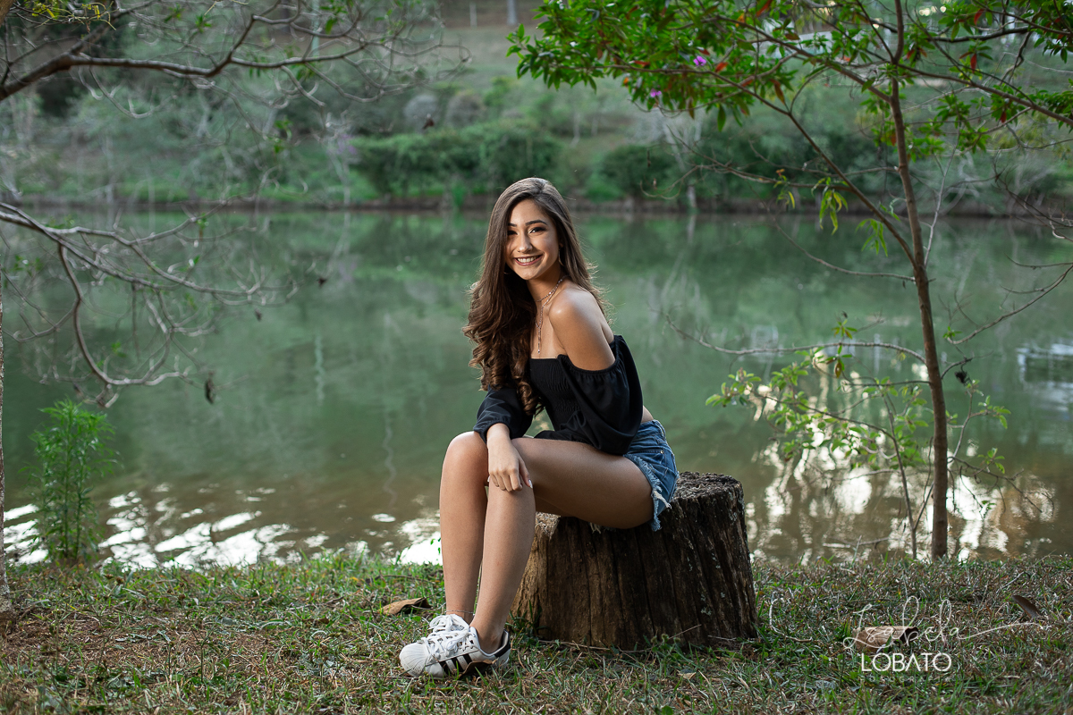 ensio-externo-de-15-anos-book-15anos-fotografa-em-barbacena-ensaios-fotograficos-park-hotel-mantiqueira-ponto-turistico-barbacena-park-hotel-mantiqueira-estudio-fotografico-em-barbacena-isabela-lobato-fotografia-melhor-fotografa-da-cidade-ensaio-15-anos