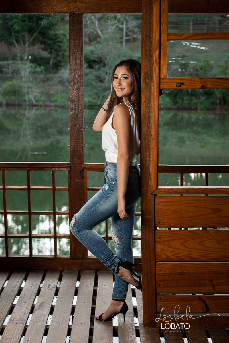 ensio-externo-de-15-anos-book-15anos-fotografa-em-barbacena-ensaios-fotograficos-park-hotel-mantiqueira-ponto-turistico-barbacena-park-hotel-mantiqueira-estudio-fotografico-em-barbacena-isabela-lobato-fotografia-melhor-fotografa-da-cidade-ensaio-15-anos