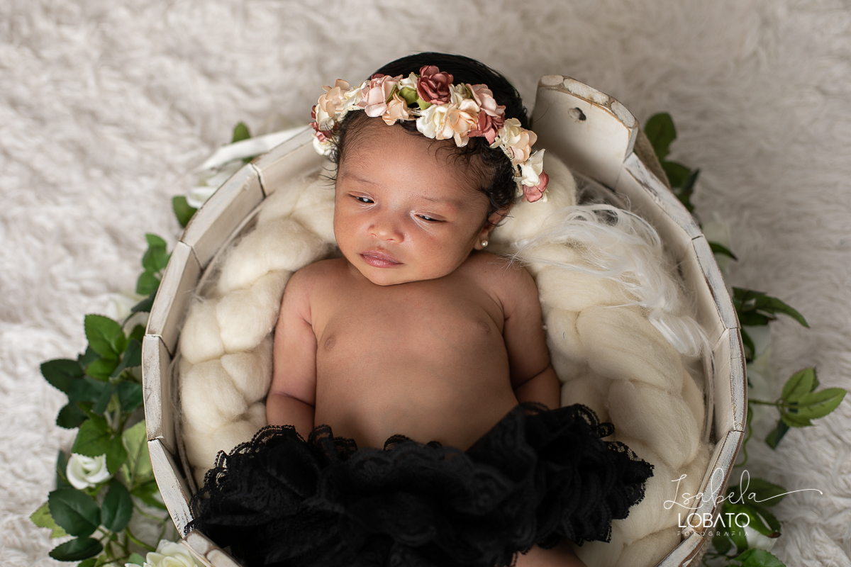 fotografia-de-bebes-foto-de-recem-nascido-ensaio-fotografico-de-bebe-recem-nascido-ensaio-newborn-bebes-primeiros-dias-lefotick-props-do-bem-acompanhamento-criativo-estudio-fotografico-para-bebes-melhor-fotografa-de-barbabacena-isabela-lobato-fotografia
