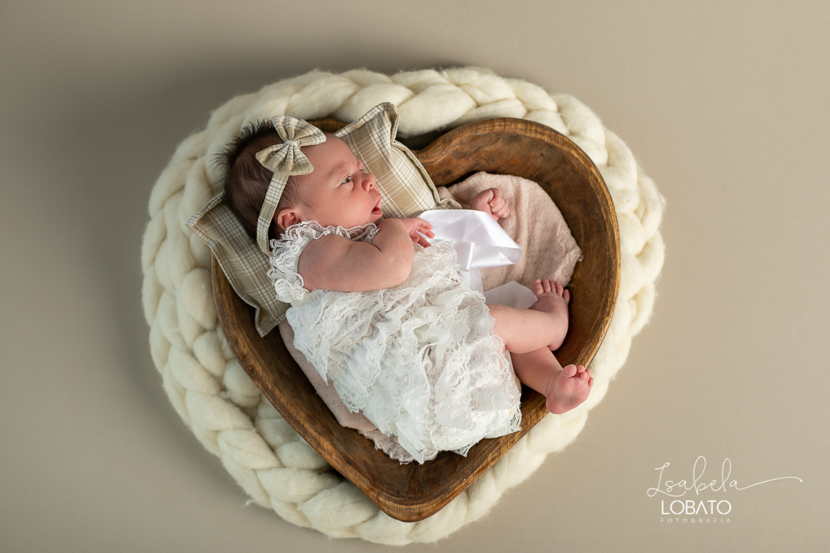 foto-de-recem-nascido-fotografia-de-bebes-ensaio-newborn-bebe-de-10-dias-primeiros-dias-bebes-fases-do-bebe-melhor-fotografa-de-bebes-em-barbacena-estudio-fotografico-infantil-isabela-lobato-fotografia-bebes-recem-nascido-poses