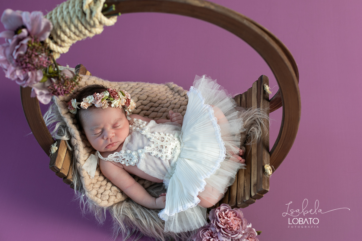foto-de-recem-nascido-fotografia-de-bebes-ensaio-newborn-bebe-de-10-dias-primeiros-dias-bebes-fases-do-bebe-melhor-fotografa-de-bebes-em-barbacena-estudio-fotografico-infantil-isabela-lobato-fotografia-bebes-recem-nascido-poses