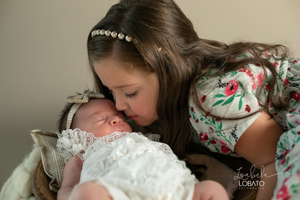 foto-de-recem-nascido-fotografia-de-bebes-ensaio-newborn-bebe-de-10-dias-primeiros-dias-bebes-fases-do-bebe-melhor-fotografa-de-bebes-em-barbacena-estudio-fotografico-infantil-isabela-lobato-fotografia-bebes-recem-nascido-poses