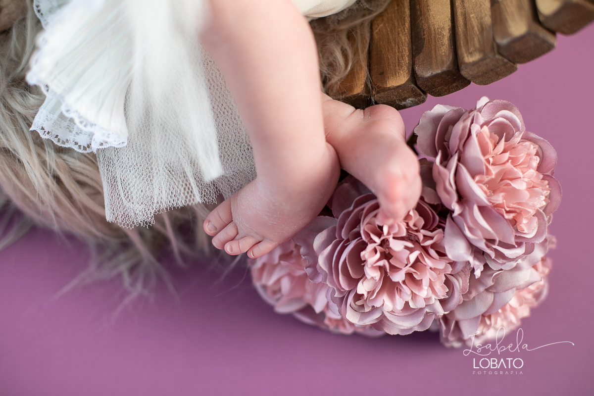 foto-de-recem-nascido-fotografia-de-bebes-ensaio-newborn-bebe-de-10-dias-primeiros-dias-bebes-fases-do-bebe-melhor-fotografa-de-bebes-em-barbacena-estudio-fotografico-infantil-isabela-lobato-fotografia-bebes-recem-nascido-poses