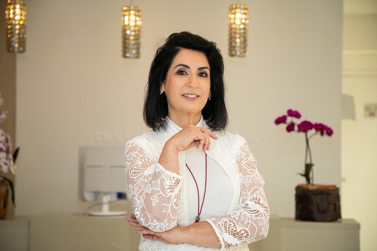 consultorio-medico-decoracao-de-consultorio-medico-de-mama-mastologista-em-barbacena-consultorio-dra-marvola-dutra-camara-marketing-de-medico-mkt-ditigal-midias-digitais-publicidade-fotos-isabela-lobato-fotografia-protese-mamaria-cancer-de-mama-tratamento