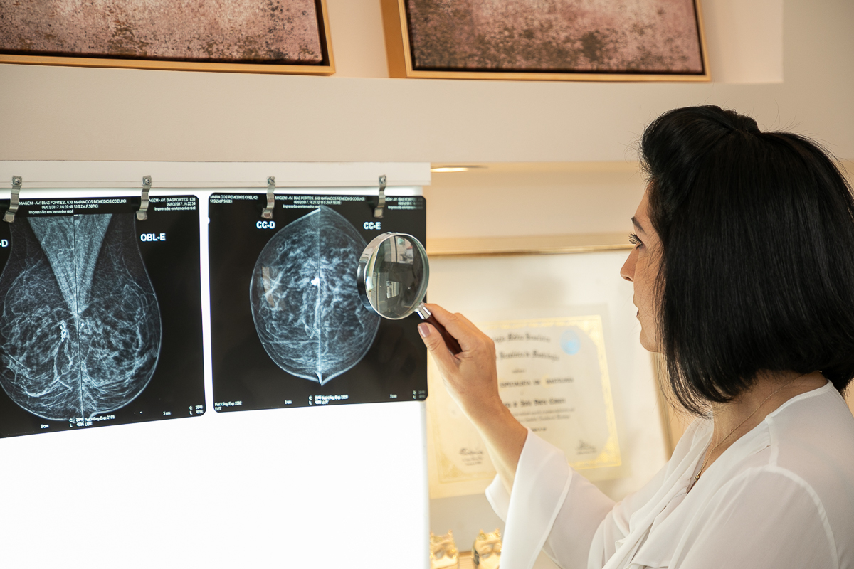 consultorio-medico-decoracao-de-consultorio-medico-de-mama-mastologista-em-barbacena-consultorio-dra-marvola-dutra-camara-marketing-de-medico-mkt-ditigal-midias-digitais-publicidade-fotos-isabela-lobato-fotografia-protese-mamaria-cancer-de-mama-tratamento