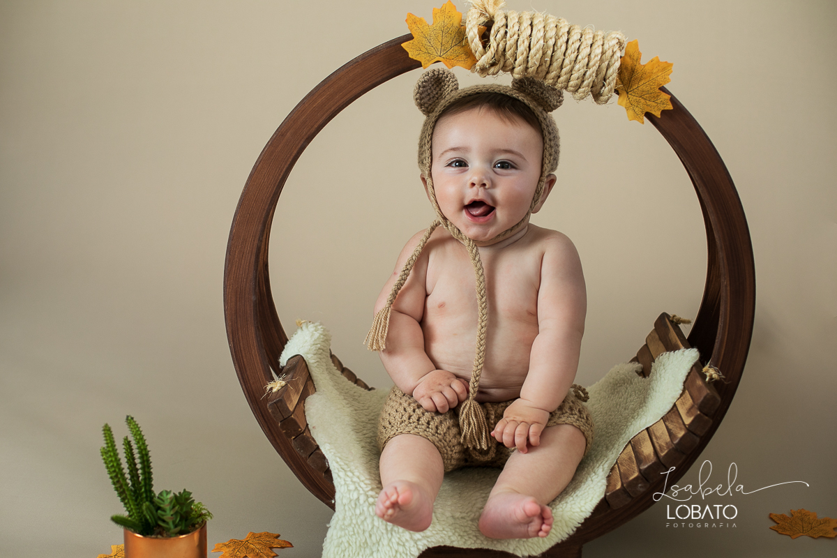 acompanhamento-mensal-fotografico-acompanhamento-criativo-acompanhamento-fotografico-de-bebes-acompanhento-trimestral-fases-do-bebe-desenvolvimento-bebes-bebe-de-seis-meses-foto-de-bebes-fotografa-infantil-estudio-fotografico-infantil-em-barbacena-isabela