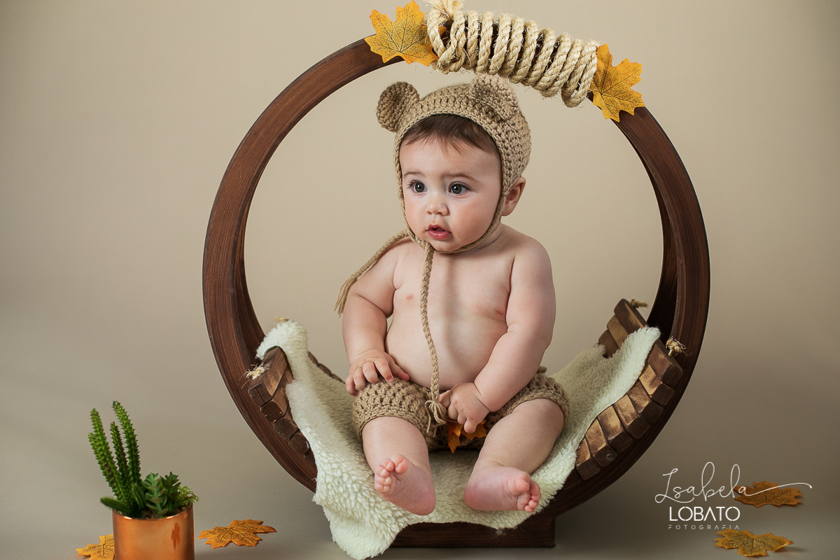 acompanhamento-mensal-fotografico-acompanhamento-criativo-acompanhamento-fotografico-de-bebes-acompanhento-trimestral-fases-do-bebe-desenvolvimento-bebes-bebe-de-seis-meses-foto-de-bebes-fotografa-infantil-estudio-fotografico-infantil-em-barbacena-isabela