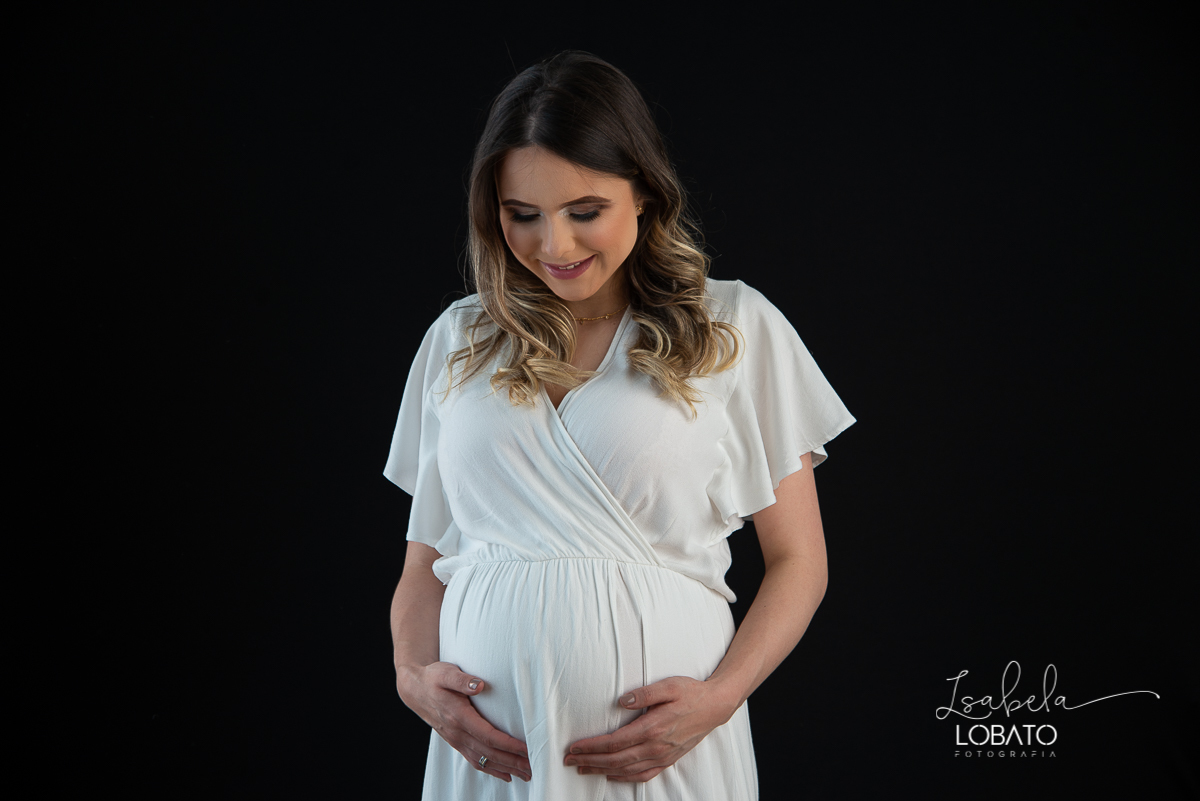 ensaio-gestante-fotografa-de-gestante-em-barbacea-estudio-fotografico-barbacena-melhor-fotografa-de-gestante-gravidez-9-meses-roupa-de-gestante-newborn-fotografa-de-bebes-isabela-lobato-fotografia-book-gestante-ensaio-de-gestante-fotografia-para-gestante