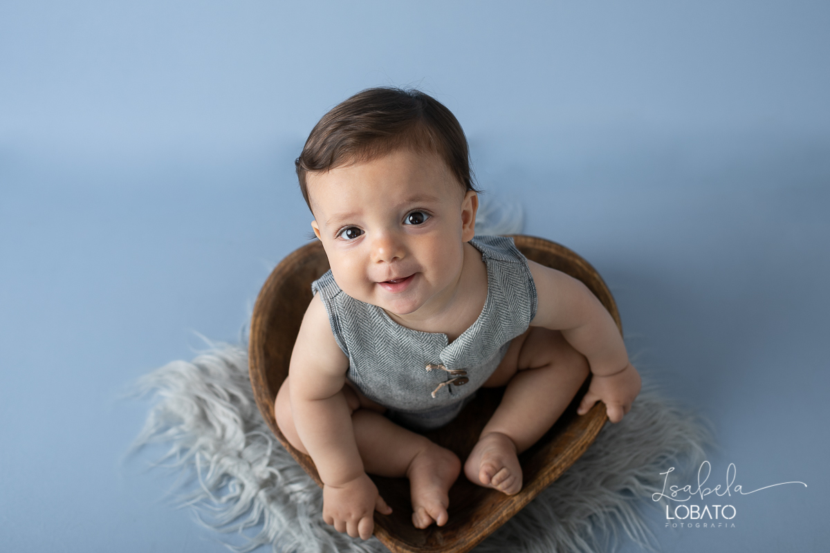 acompanhamento-mensal-fotografico-acompanhamento-criativo-acompanhamento-fotografico-de-bebes-acompanhento-trimestral-fases-do-bebe-desenvolvimento-bebes-bebe-de-seis-meses-foto-de-bebes-fotografa-infantil-estudio-fotografico-infantil-em-barbacena-isabela