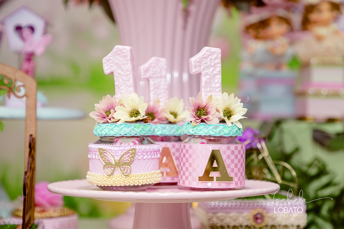 festa-de-aniversario-jardim-encantado-haras-carandai-haras-malugu-carndai-mg-festa-de-anivrsario-infantil-decoracao-jardim-encantado-amais-festa-carandai-fotografa-em-carandai-isabela-lobato-fotografia-fotografa-infantil-em-carandai-mg-ayla-faz-um
