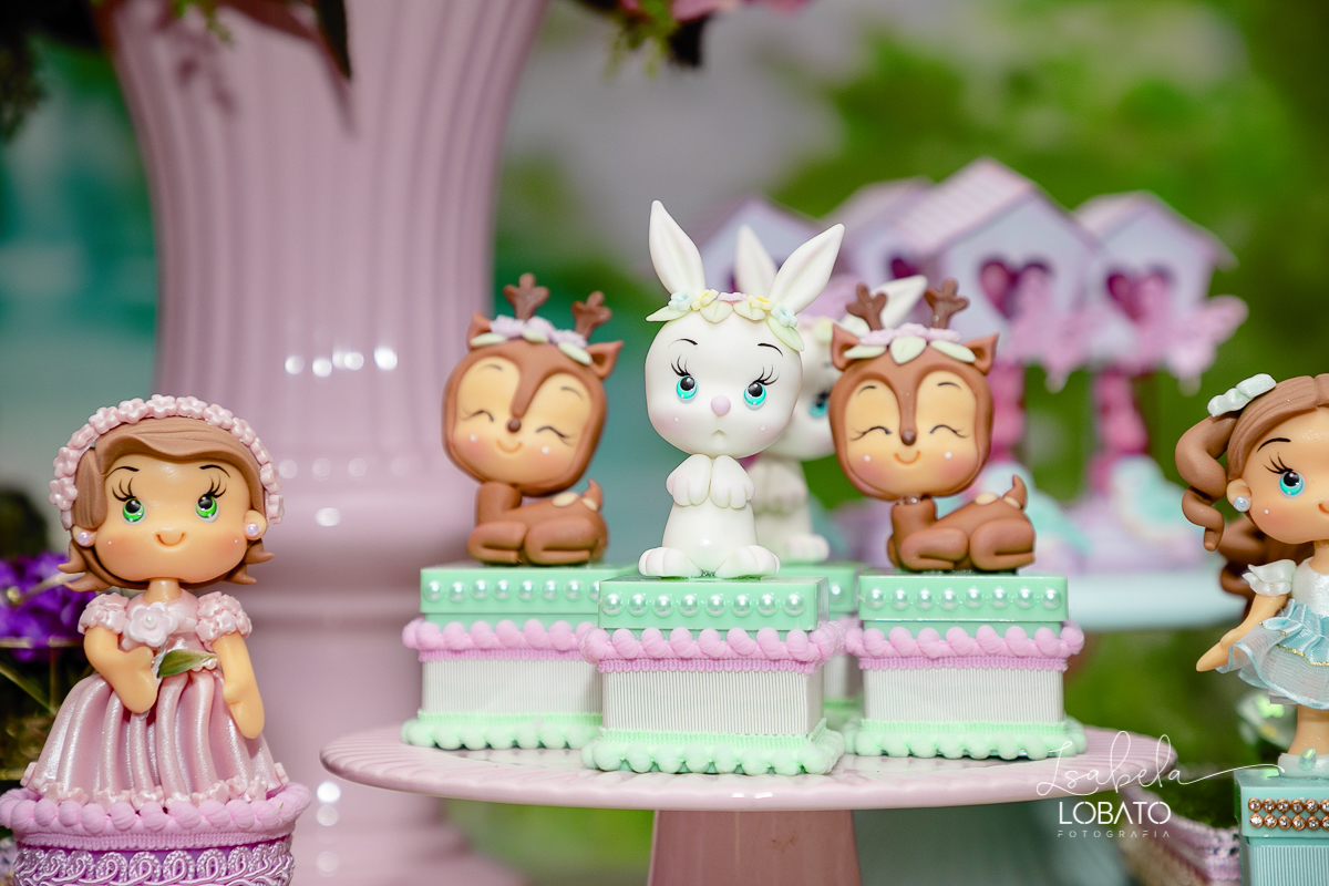 festa-de-aniversario-jardim-encantado-haras-carandai-haras-malugu-carndai-mg-festa-de-anivrsario-infantil-decoracao-jardim-encantado-amais-festa-carandai-fotografa-em-carandai-isabela-lobato-fotografia-fotografa-infantil-em-carandai-mg-ayla-faz-um