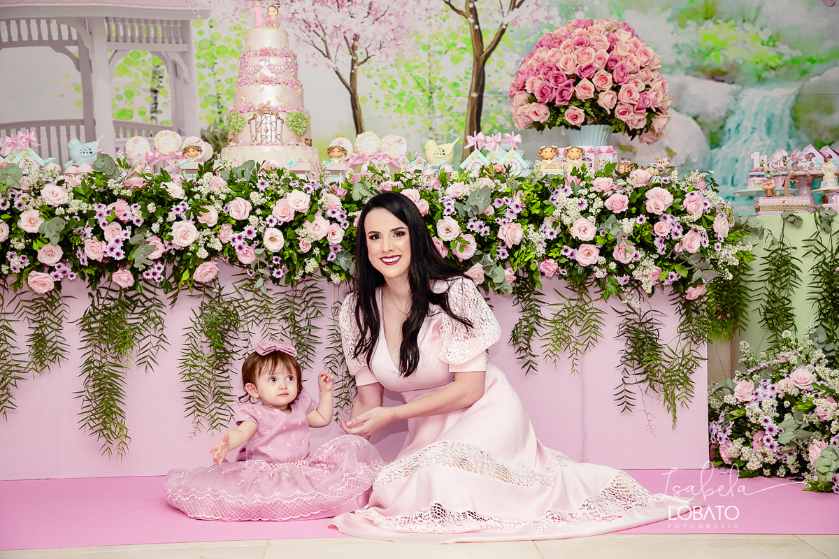 festa-de-aniversario-jardim-encantado-haras-carandai-haras-malugu-carndai-mg-festa-de-anivrsario-infantil-decoracao-jardim-encantado-amais-festa-carandai-fotografa-em-carandai-isabela-lobato-fotografia-fotografa-infantil-em-carandai-mg-ayla-faz-um