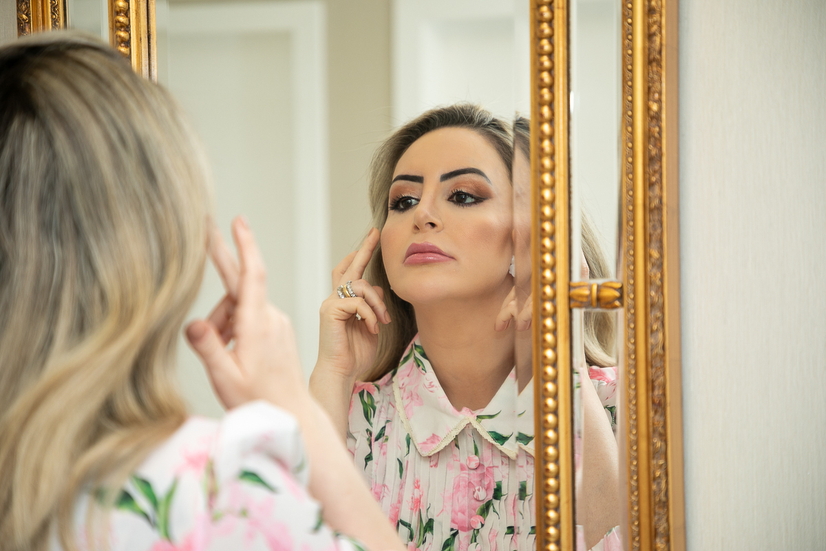 consultorio-medico-decoracao-de-consultorio-medico-dermatologista-em-barbacena-guia-de-medicos-barbacena-consultorio-dra-caroline-resende-marketing-de-medico-mkt-ditigal-midias-digitais-publicidade-fotos-isabela-lobato-fotografia-botox-beleza-cuidar-pele