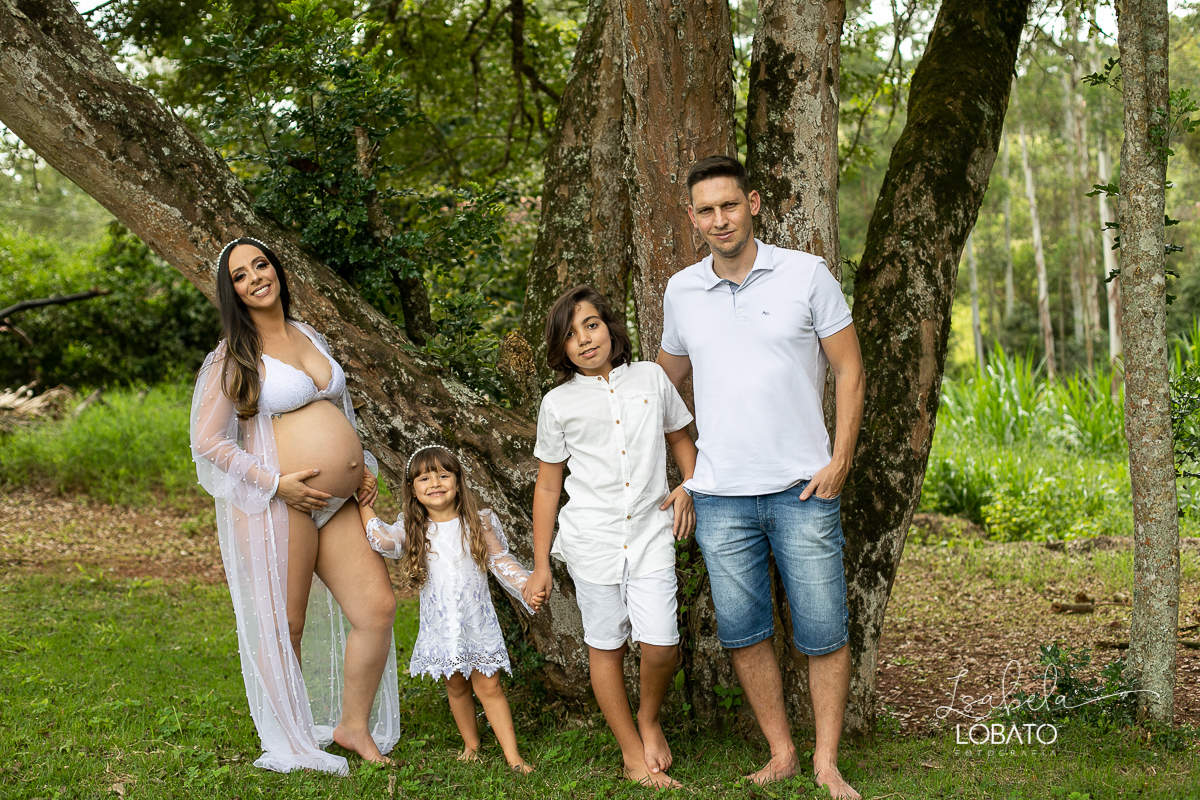 ensaio-gestante-em-barbacena-fotografa-de-gestante-em-barbacena-melhor-fotografa-de-barbacena-doce-espera-roupa-de-gravida-moda-gestante-mundo-azul-nove-meses-amor-de-mae-gestacao-fotografia-de-gravida-gravidiva-roupa-para-ensaio-gestante-parto-natural