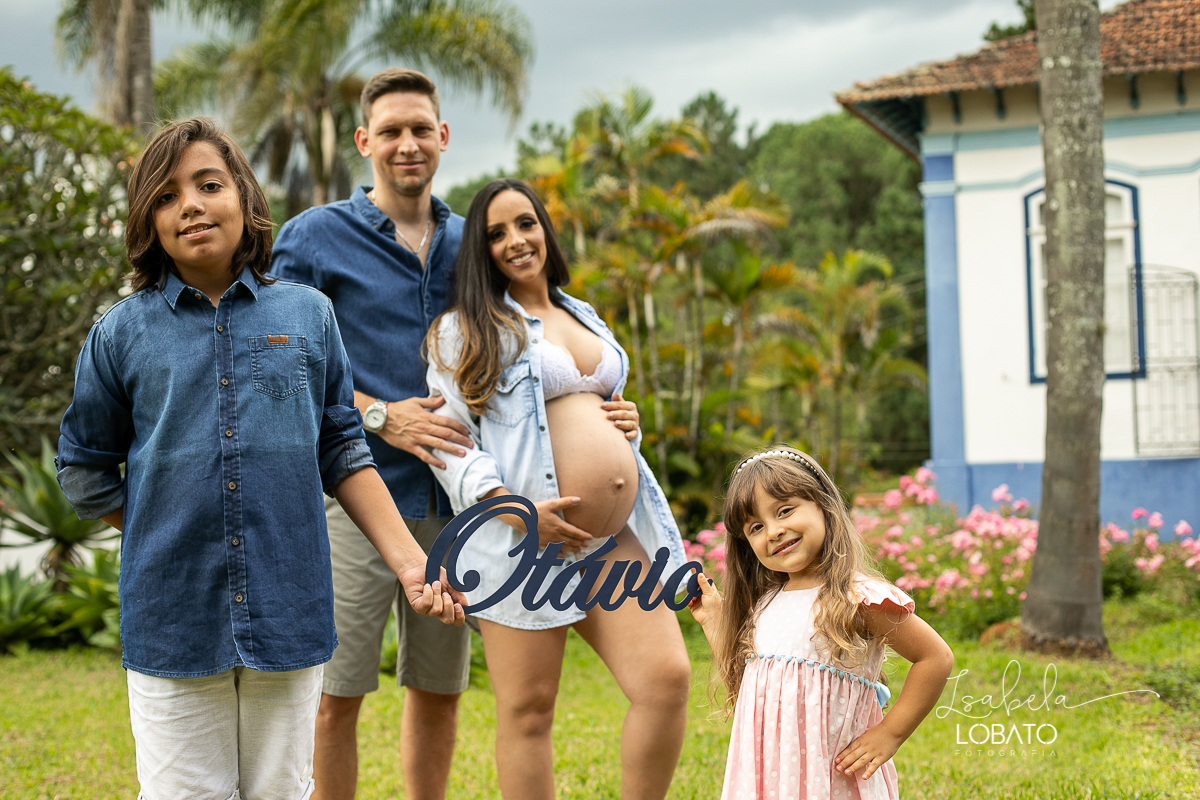 ensaio-gestante-em-barbacena-fotografa-de-gestante-em-barbacena-melhor-fotografa-de-barbacena-doce-espera-roupa-de-gravida-moda-gestante-mundo-azul-nove-meses-amor-de-mae-gestacao-fotografia-de-gravida-gravidiva-roupa-para-ensaio-gestante-parto-natural