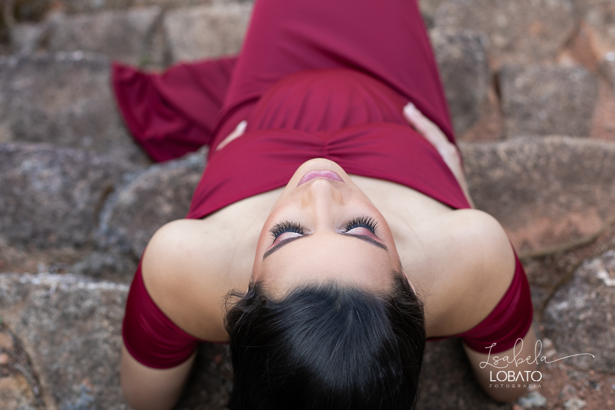 ensaio-gestante-em-barbacena-fotografa-de-gestante-em-barbacena-melhor-fotografa-de-barbacena-doce-espera-roupa-de-gravida-moda-gestante-mundo-azul-nove-meses-amor-de-mae-gestacao-fotografia-d-gravida-gravidiva-roupa-para-gestante-fazenda-grotao-da-rainha