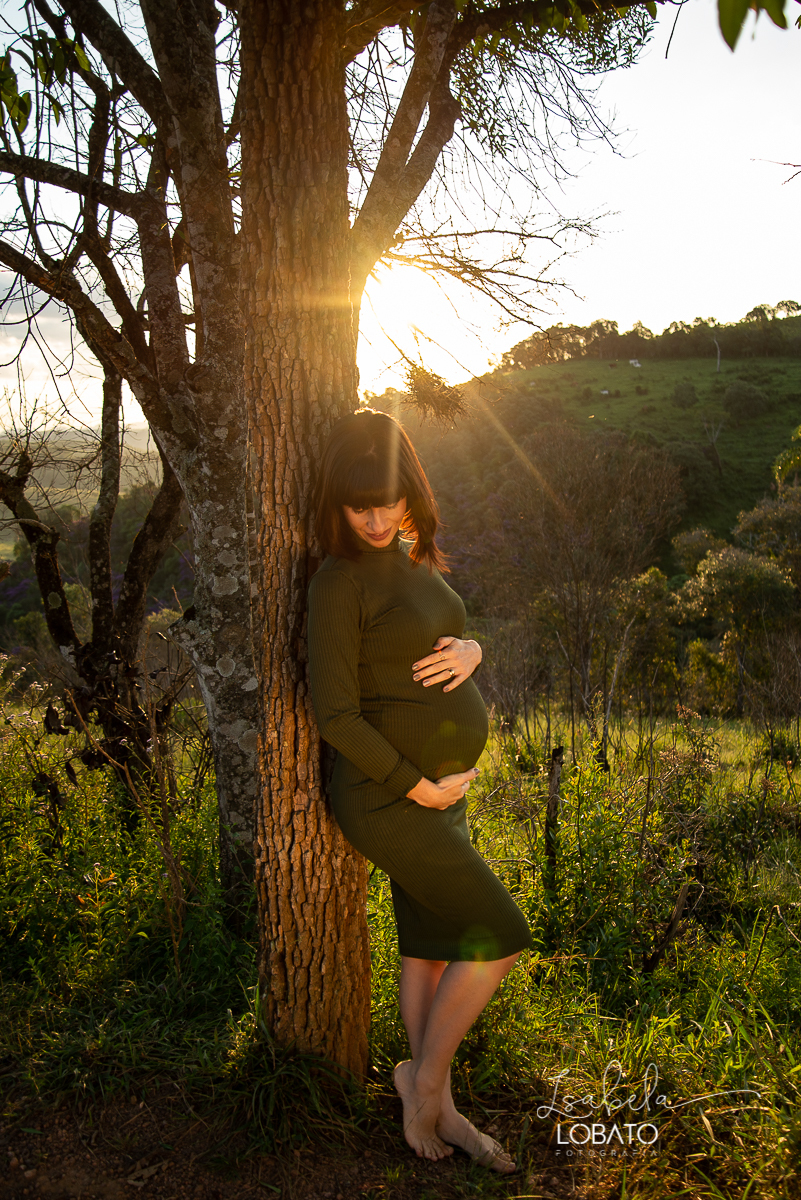 pregnant-rehearsal-baby-gestar-ensaio-gestante-na-natureza-amor-de-mae-mundo-azul-foto-de-gestante-ensaio-fotografico-de-gravida-gestacao-9-meses-fases-da-gestacao-gestacao-semanas-roupa-de-gravida-foto-luz-natural-foto-por-do-sol-contra-luz-silhueta-mg