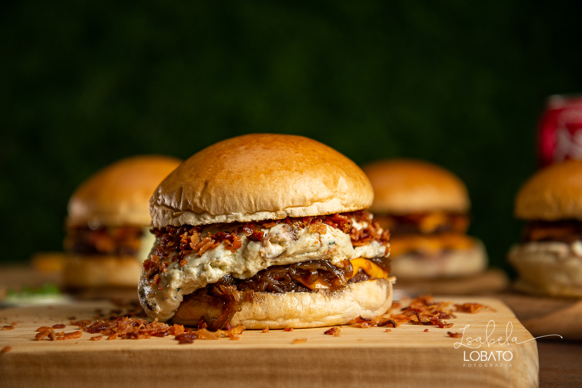 fotografia-de-alimentos-fotografia-gourmet-foto-de-alimentos-fotografa-de-comida-brasil-foto-de-deliciosos-hamburgueres-artesanal-food-photo-gastroarte-gastronomia-fotografada-foto-gastronomia-hamburguer-papo-de-anjo-bq-fotografa-de-alimentos-brasil-ilcao