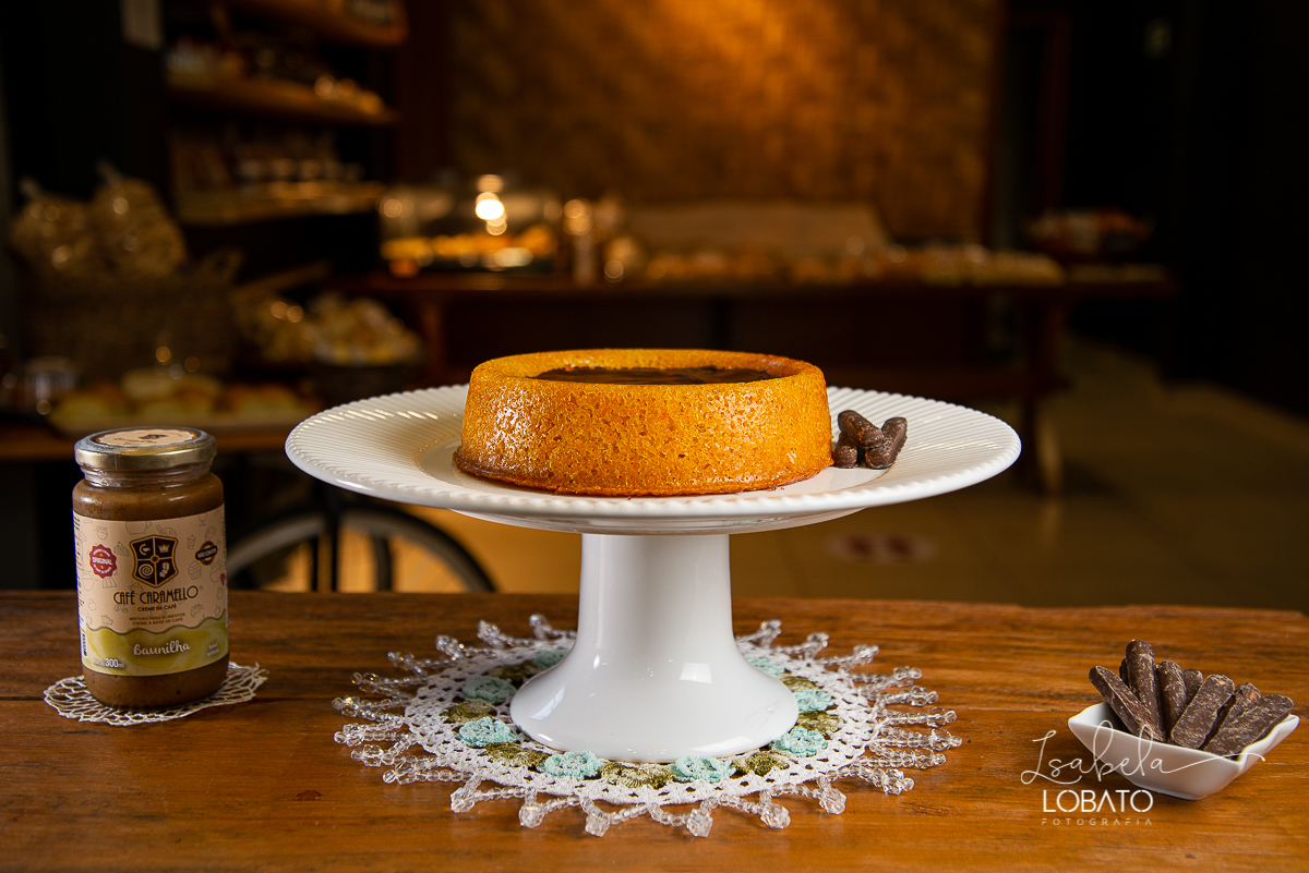 foto-de-padaria-foto-de-pao-frances-pao-de-sal-pao-massa-grossa-emporio-padaria-pao-de-queijo-cafe-bolo-de-chocolate-bolo-de-cenoura-biscoitos-pastel-de-belem-pao-massa-fina-pao-doce-queijo-minas-croassant-cafe-com-leite-foto-de-cafe-foto-d-lanche-gourmet