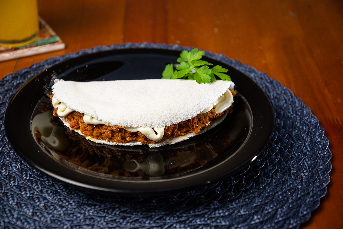 foto-de-tapioca-crepioca-tapioca-de-banana-com-nutella-caldos-canjica-tapioca-doce-tapioca-salgada-food-photograpy-fotografia-de-alimentos-fotografa-publicitaria-fotografo-de-comida-fotos-para-cardapio-mkt-marketing-digital-midias-digitais-isabela-lobato