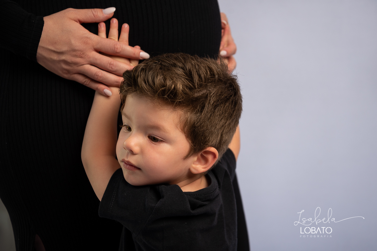 ensaio-gestante-fotografa-de-gestante-em-barbacea-estudio-fotografico-barbacena-melhor-fotografa-de-gestante-gravidez-9-meses-roupa-de-gestante-newborn-fotografa-de-bebes-isabela-lobato-fotografia-book-gestante-ensaio-de-gestante-photo-
pregnant