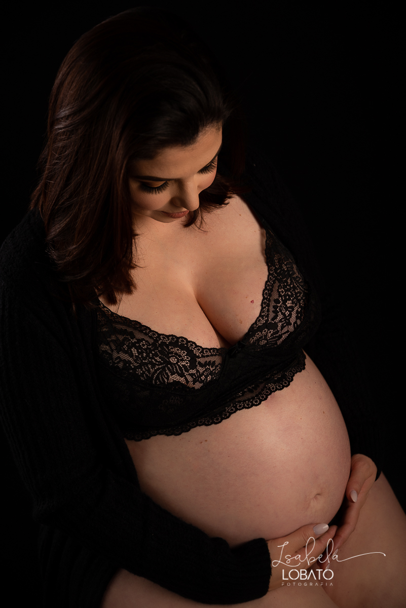 ensaio-gestante-fotografa-de-gestante-em-barbacea-estudio-fotografico-barbacena-melhor-fotografa-de-gestante-gravidez-9-meses-roupa-de-gestante-newborn-fotografa-de-bebes-isabela-lobato-fotografia-book-gestante-ensaio-de-gestante-photo-
pregnant